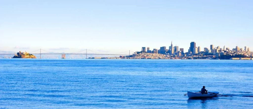 How does eco-friendly packaging impact shipping efficiency?